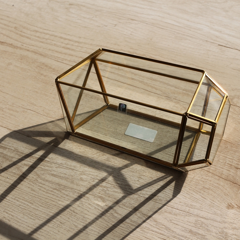 2020 New wholesale online Simplicity glass terrarium plant glass vase