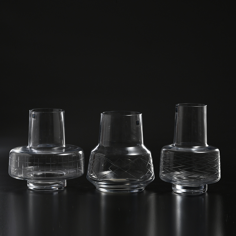 Hand-blown nordic style very special design transparent glass flower vase on sale