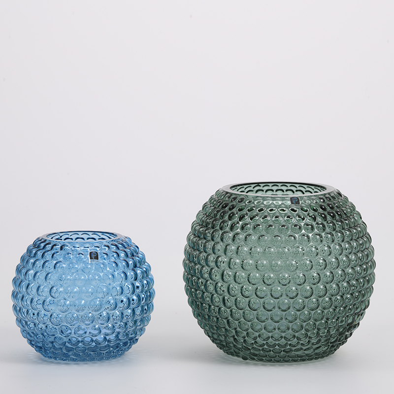 Heavy duty hand-blown dark green colored glassware decorative strip floral glass flower vase Chinese factory supply