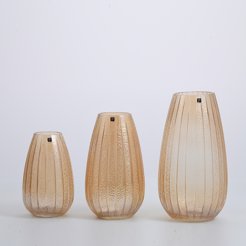 Hand-Blown colored glassware with hot sale floral and vertical strip design glass flower vase Chinese manufacture