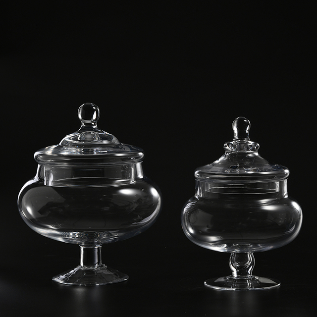 Transparent crystal sugar jar with strong oriental color