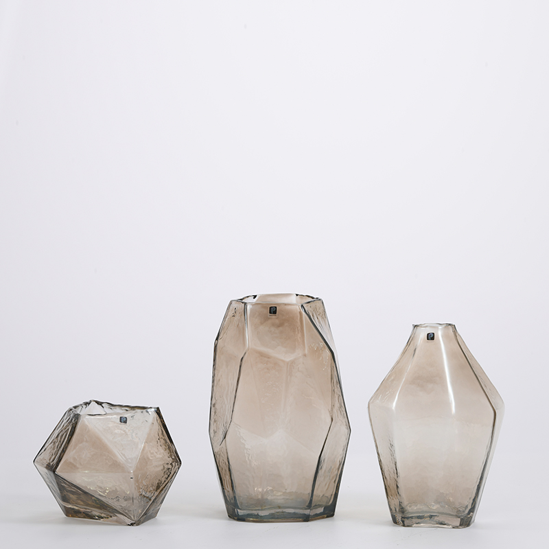 Geometric hot selling design heavy duty 3-5mm thick glass flower vase for home deco factory directly supply