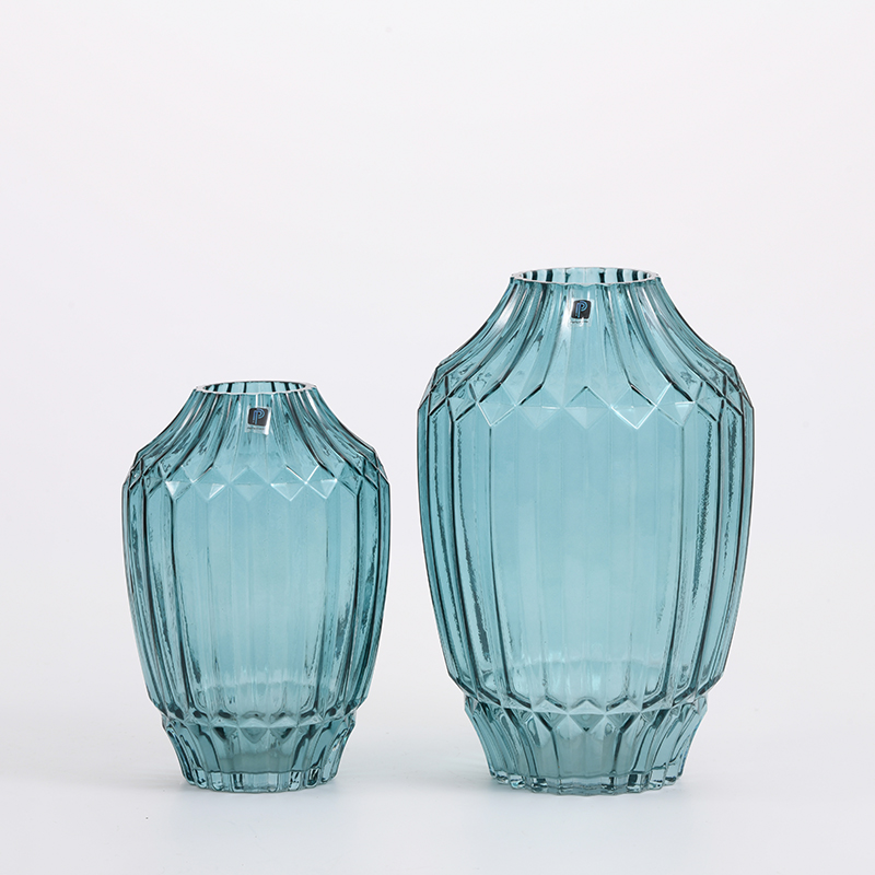 Hot sale heavy duty modern design nordic style small mouth decorative glass flower vase Chinese manufacture