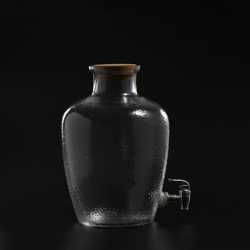 Hand-blown heavy duty for juice or wine storage transparent glassware hot sale glass juice jar with a wooden seal lid