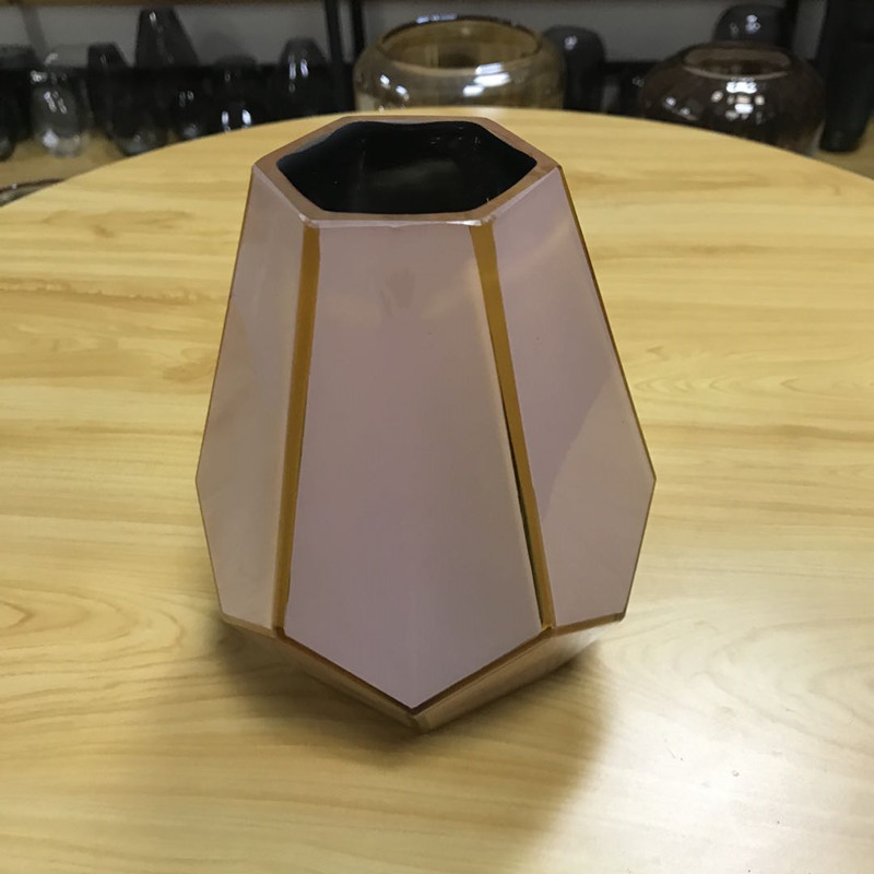 Wholesale Modern Design Color Smoked Decorative Recycled Flower Glass Vase With Metal Stand