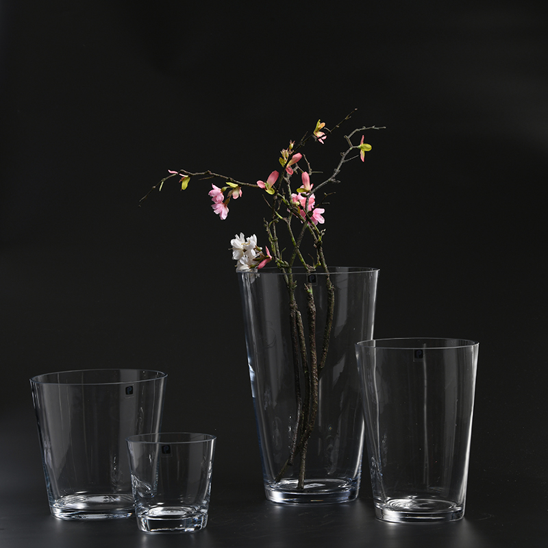 Modern style High quality centerpiece decoration transparent glass flower factory supply on sale