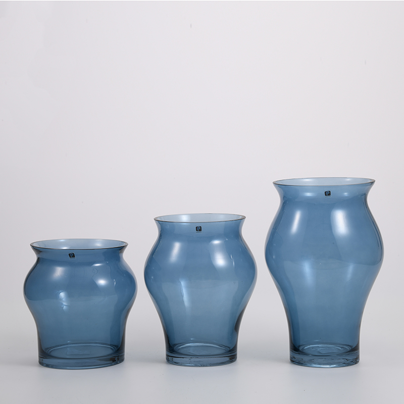 Heavy duty hand--blown blue color big mouth glassware factory directly for world whole sellers glass flower vase on sale