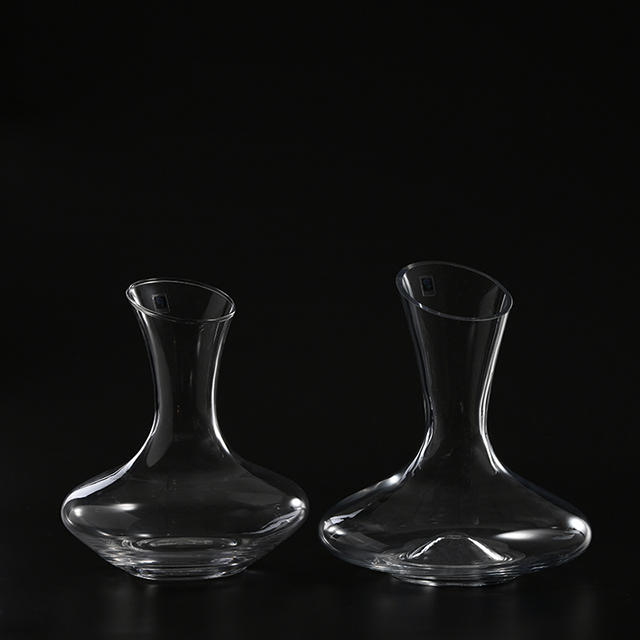 Glass Clear Wine Decanter with Different Size And Design Hand-flown Made Manufacture Supply