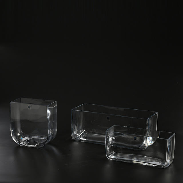 Cheap Wholesale Custom Fashion Luxury glass vase with Long Service Life