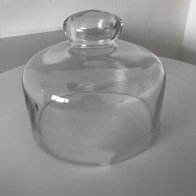 China manufacturer Round Glass Dessert Display Stand With Stainless Steel Stand And Base