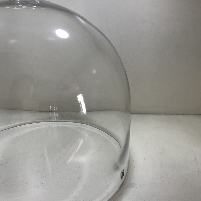Manufactured in China Round Glass Dome Rubber Wood Stand for Cake or Dessert Food