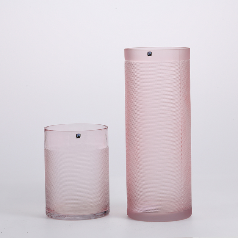 Heavy duty classic refreshing feeling bottle design glassware crystal style light colored glass flower vase Chinese manufacture