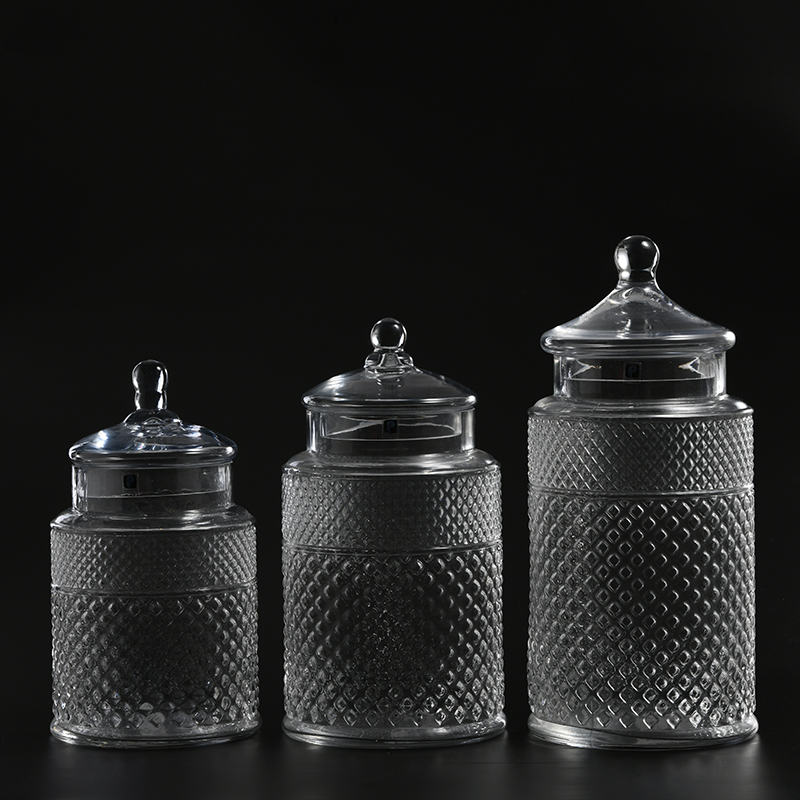 Glassware factory customized sizes Food storage jar with floral transparent glass candy jar or marshmallow jar