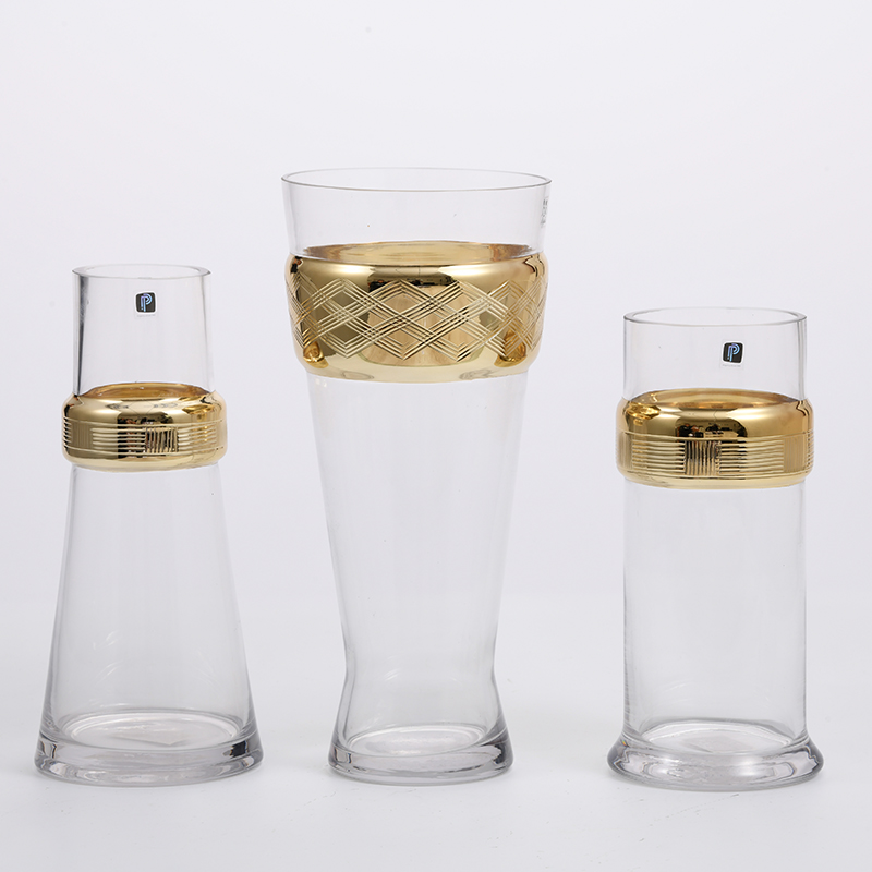 Transparent glass vase golden circle with floral Luxury flower glass bottle vase manufacture supply