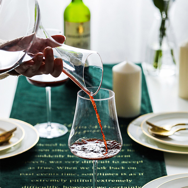 Glass Clear Wine Decanter with Different Size And Design Hand-flown Made Manufacture Supply