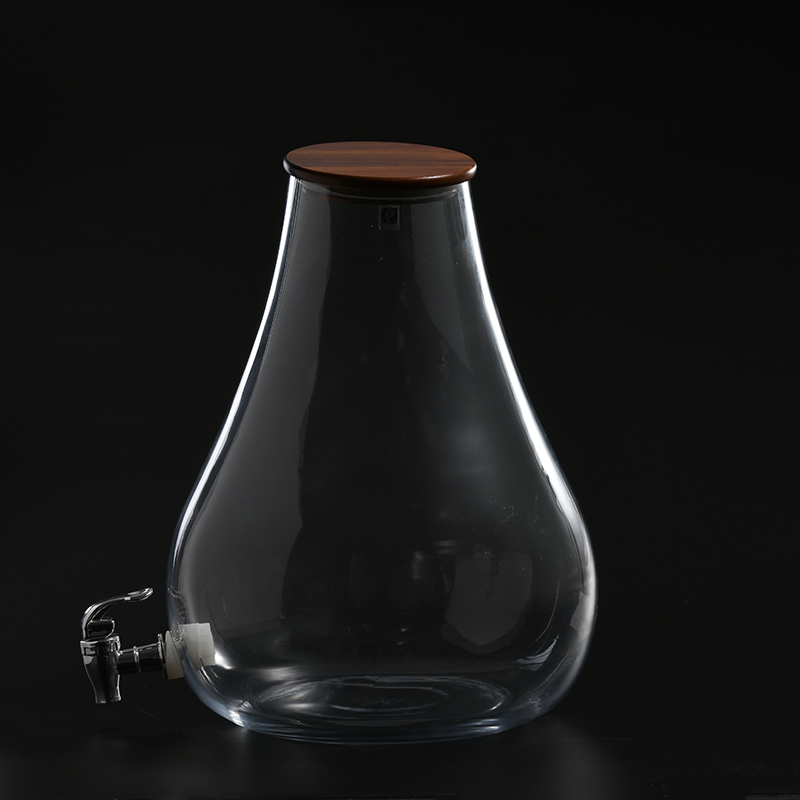Hand-blown heavy duty for juice or wine storage transparent glassware hot sale glass juice jar with a wooden seal lid