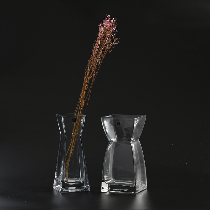 Decorative Hourglass Style Flower Glass Vase For flower