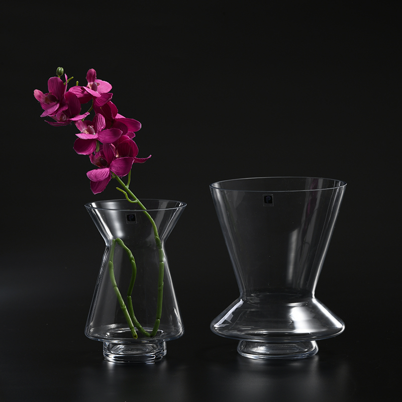 Mushroom design with vertical strip floral glass flower vase for decoration on sale