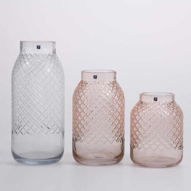 High quality Customized modern style freshness glass vase fashionable design decorative glass flower vase Chinese factory