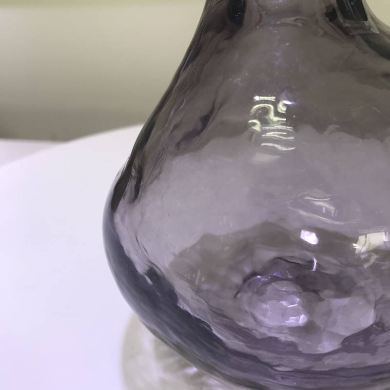 Customized Wave Long Neck Single Flower Glass Vase With Decoration