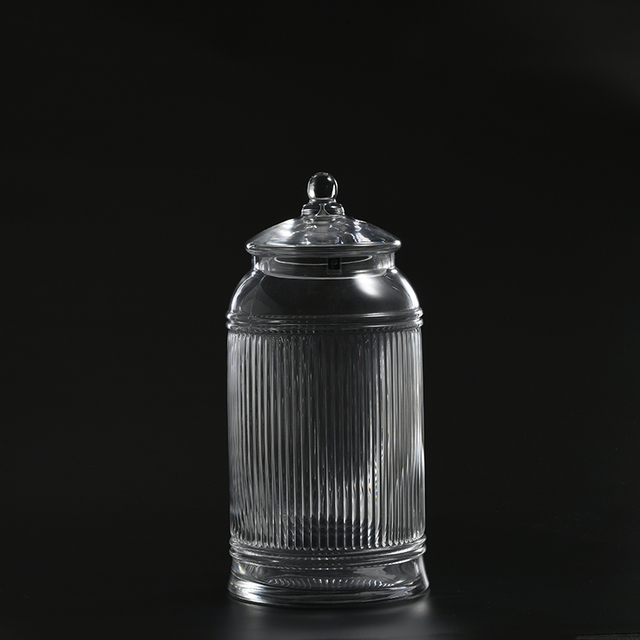 Food storage large capacity heavy-duty transparent glass candy jar or marshmallow jar with vertical strip and glass lid