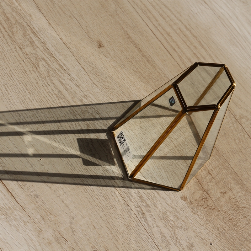New design Scandinavian style geometric vase ornaments with good quality terrarium