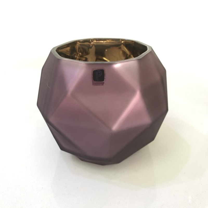 Wholesale Customized Modern Transparent Diamond Embossed Home Decor Glass Flower Vase