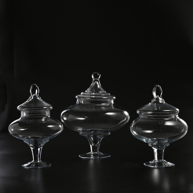 Hot Selling European Classic style hand-blown transparent glass Food Candy Glass Jar With luxury design Lid
