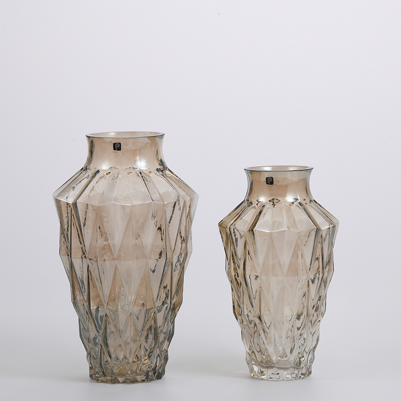 High quality Customized modern style glass vase fashionable design decorative glass flower vase Chinese factory
