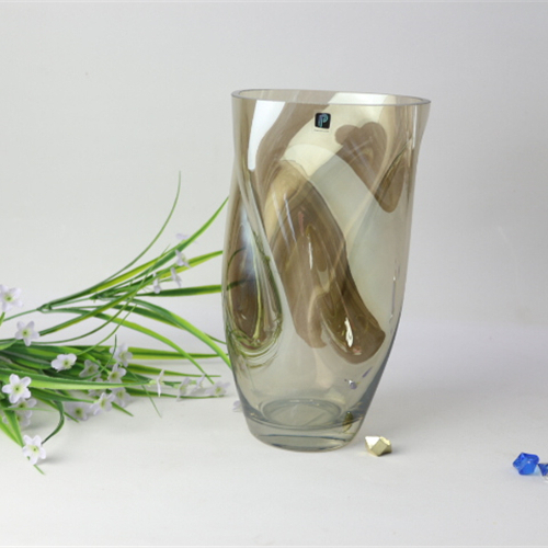 2020 New Arrival Light Reflecting Cheap Art Round Shape Hand Blown Glass Vase for Home Decoration