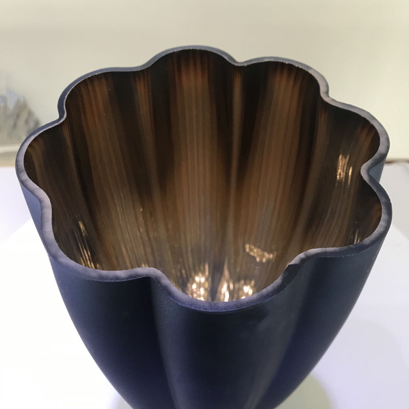 2021 Hot Product wholesale Nordic Colored Recycled Round Decor Tall Glass Flower Vase