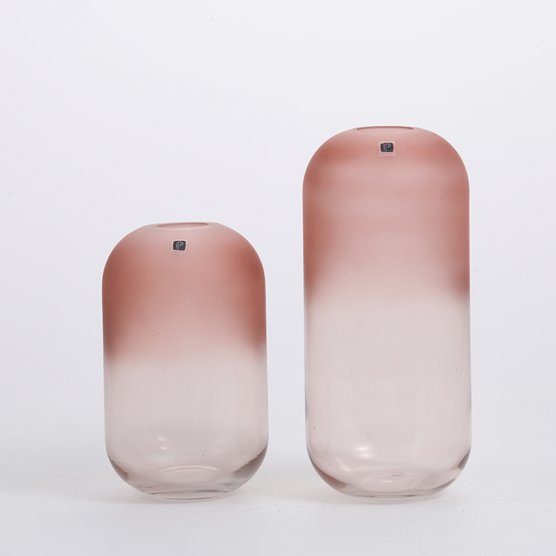 Hand-blown colored glass vase with wooden basic hot sale glass flower vase