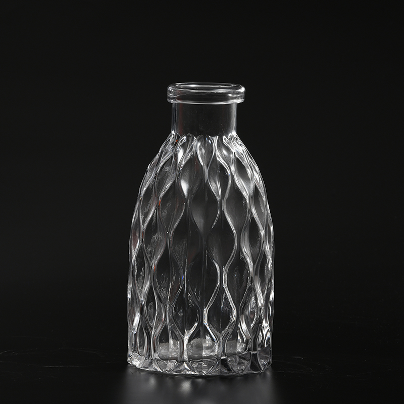 Hand-blown glassware pineapple design very special transparent glass flower vase on sale