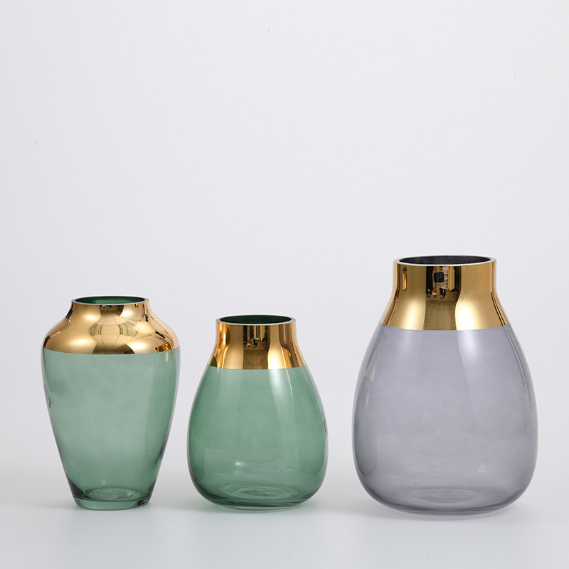 Hand-blown heavy duty transparent home decorative glass flower vase with leather handle Chinese manufacture supply