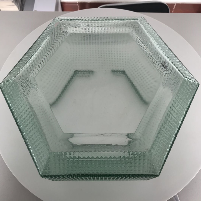 Can be customized good Colored Big Glass Flower Vase For Home Decoration