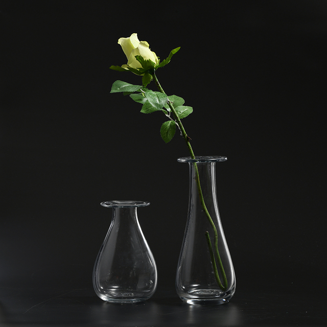 Classic Style Clear Hot sale different size clear glass vase for flowers patent glass vase