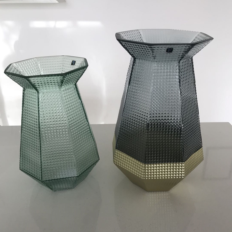 Green Glass Vases Wholesale Cheap With Artificial Flower Decorative