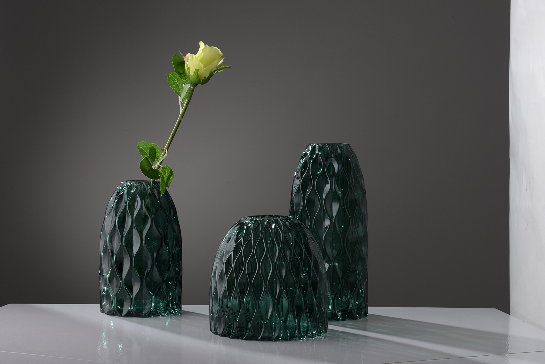 Cheap Wholesale Custom Fashion Luxury Nordic style plating flower Vase for Sale