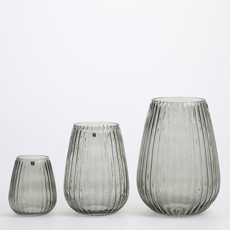 High quality glassware small mouth vertical strip glass vase design decorative glass flower vase Chinese manufacture