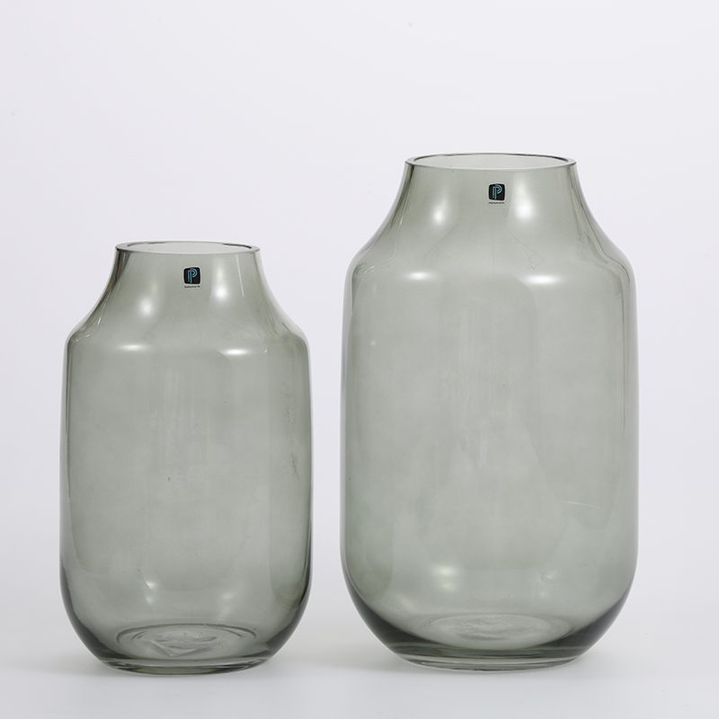 Hot sale design transparent glass vase with leather handle customized colored glass flower container or vase on sale