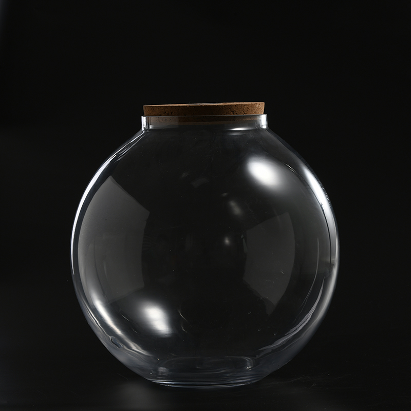 Hand-blown heavy duty for juice or wine storage transparent glassware hot sale glass juice jar with a wooden seal lid