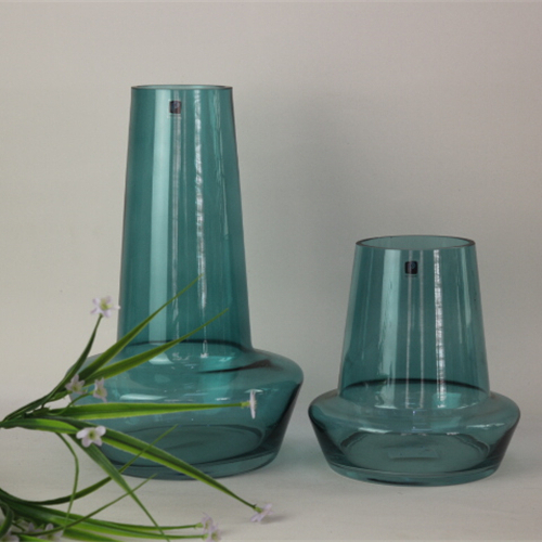 Customized size fashionable colored glass flower vase home decorative glass flower pot