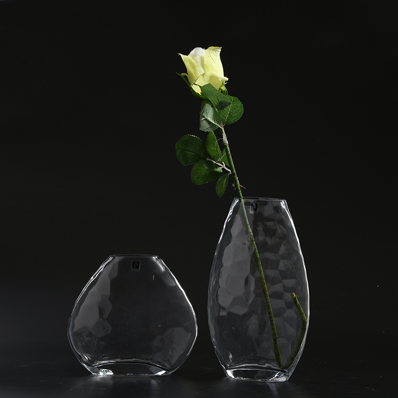 Glassware factory supply special flora design transparent thick hand-blown glass vase on sale