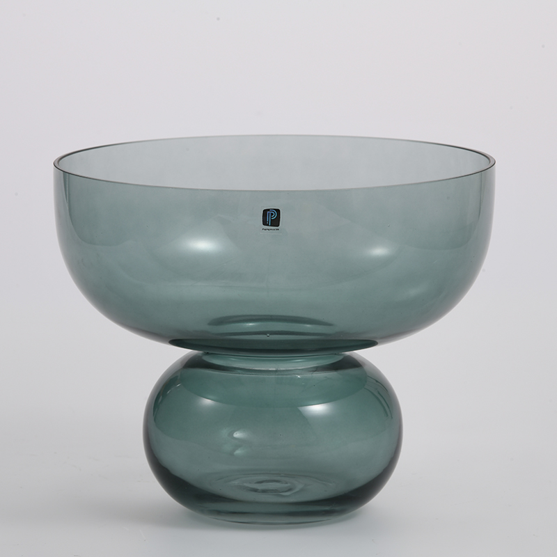 Hand--blown glassware factory supply bamboo design with different gradient color for home decoration glass flower vase on sale