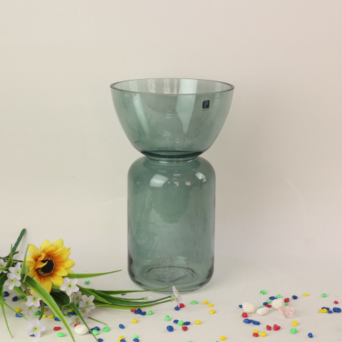 High Quality Tall Hand Blown European Style Peculiar Looking Glass Decorative Modern Vase