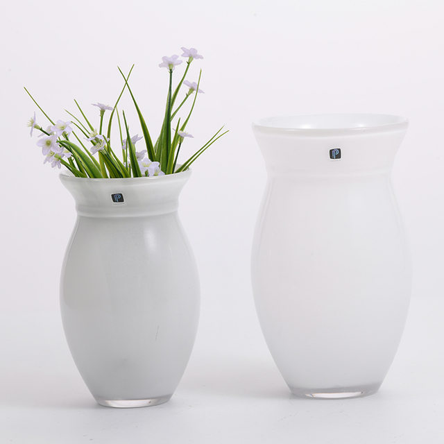 White enamel painting glass vase for home decoration flower glass vase manufacture supply