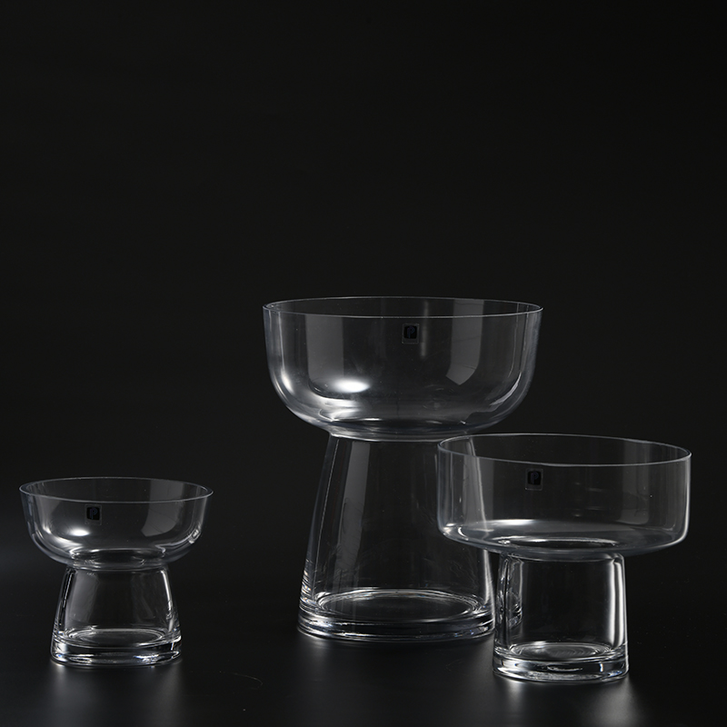 Modern Style mushroom design hand-blown clear glass vase all size can be customized