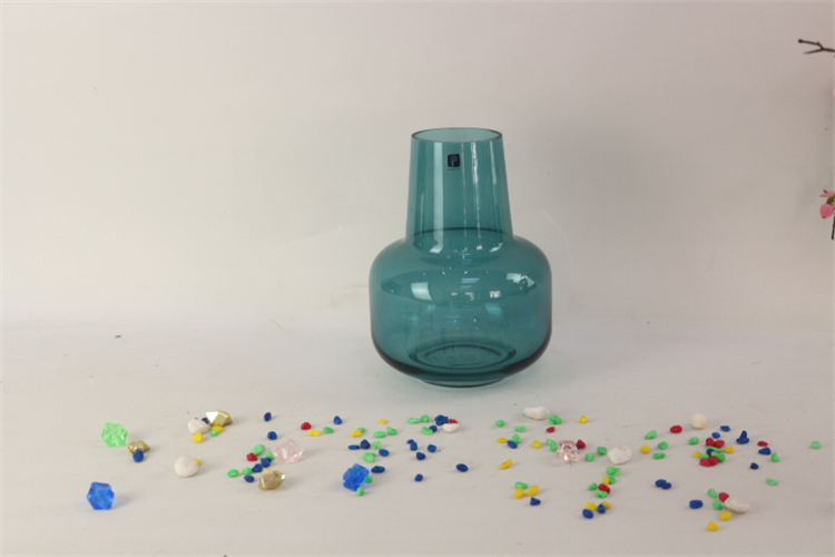 Customized size fashionable colored glass flower vase home decorative glass flower pot