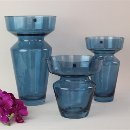 Wholesale Home Decoration Gifts Glass Handmade Blue Borosilicate Glass Vase Terrariums Flower Container
