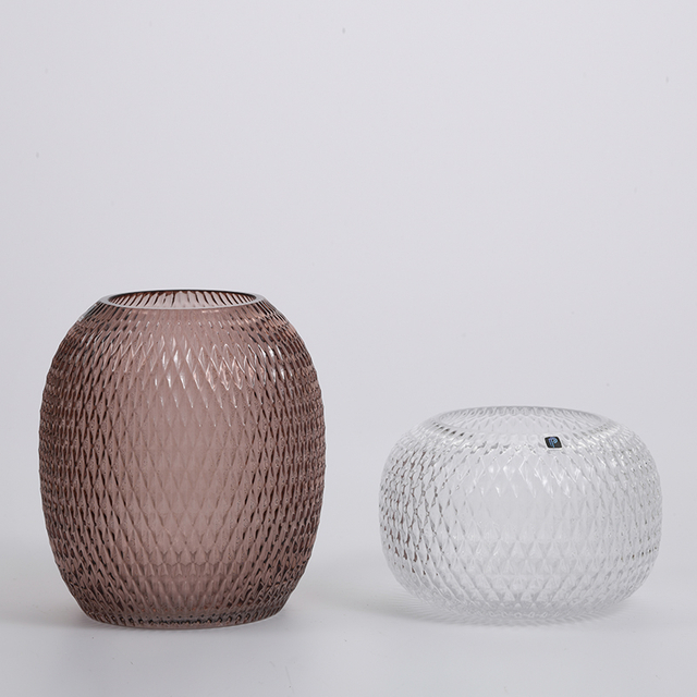 Heavy duty hand-blown fashionable design for decorative glass flower vase Chinese factory supply